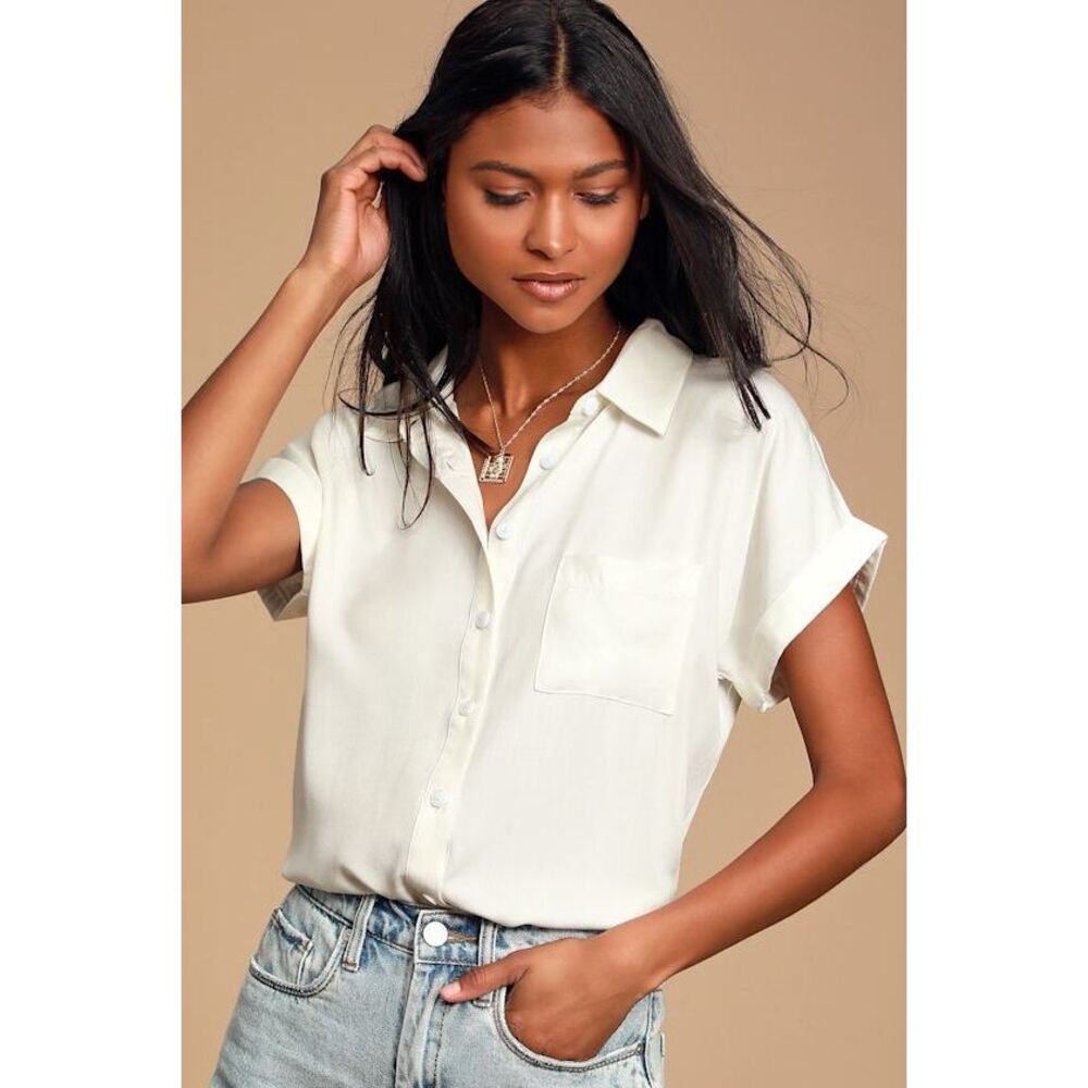 Lulus Blythe White Short Sleeve Button-up Top - Size XS